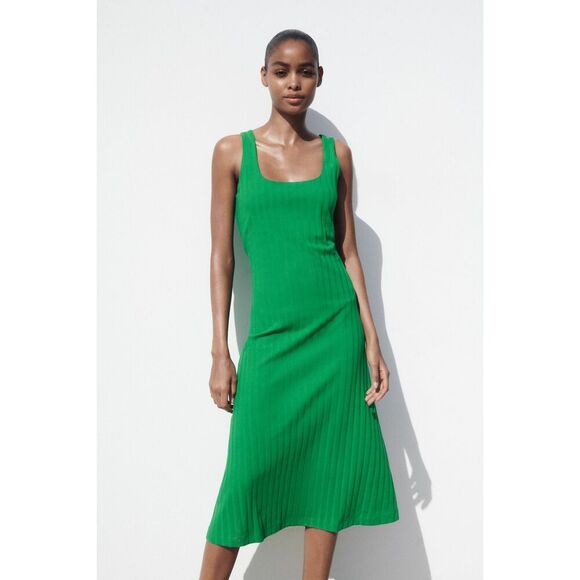 Green Zara Ribbed Scoop Neck Sleeveless Knit Pullover Midi Dress (NWT) - Picture 1 of 1